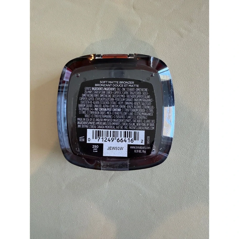 L'Oreal Paris Infallible Fresh Wear Soft Matte Bronzer 250‎ Light 0.31oz